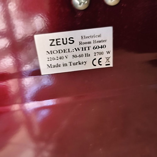 Zeus WHT 6040 electric heater used, 2700W, burgundy