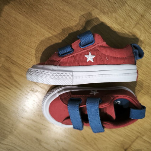 Converse Chuck Taylor All Star baby shoes like new, size 21