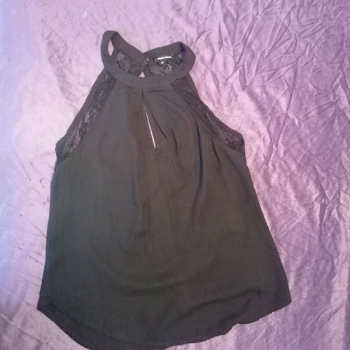 T-shirt black XS like new