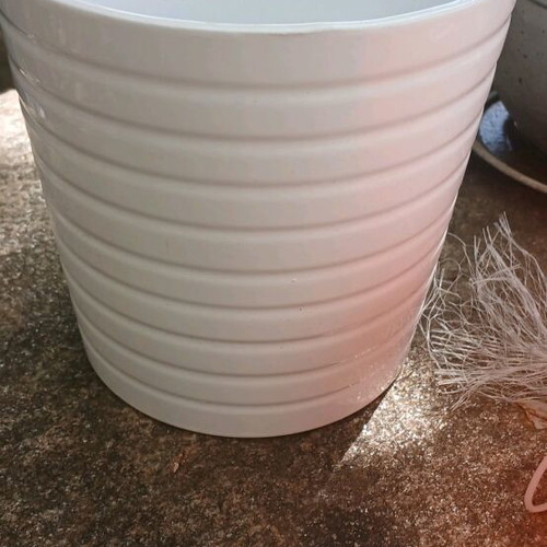 IKEA ceramic kaspo and 6 plastic bowls new