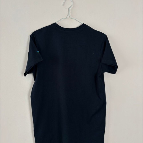 Italy basketball shirt cotton tee like new, size M