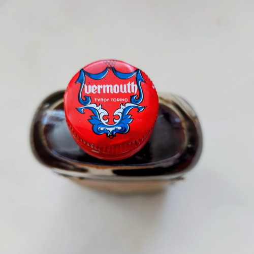 Vermouth Vintage Afoi Gounidelli sealed, like new, 1960s