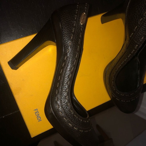 FENDI pumps new, 100% dark brown leather, size 38