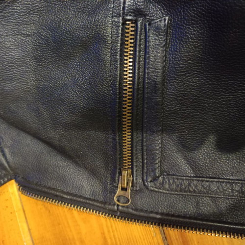 Jacket Leader Vainas leather, like new, black, thick material
