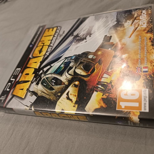 Apache PS3 game like new, minor box damage