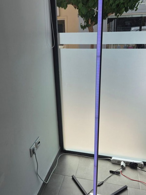Φωτιστικό LED δαπέδου RGB 1,65μ σαν καινούργιο