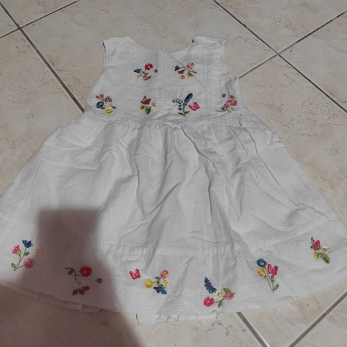 Mayoral summer dress for girls size 7 white with flowers like new