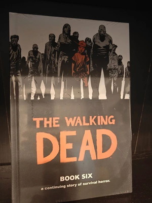 The Walking Dead Book 6 hardcover like new
