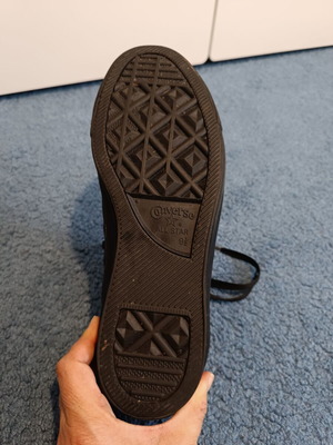 All star δερμάτινα sneakers σαν καινούργια, μέγεθος 43, μαύρα
