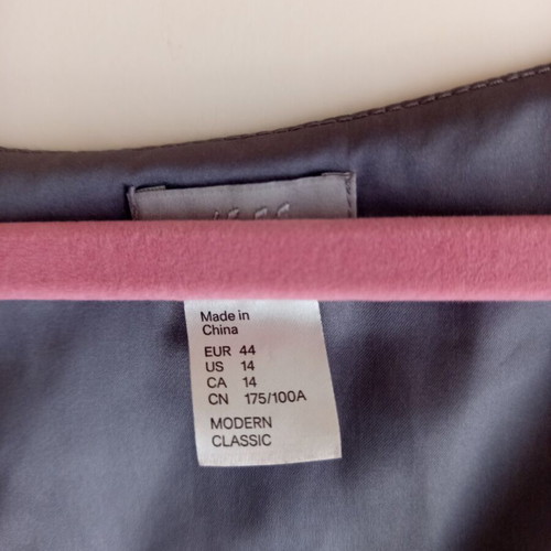 H&M satin texture top with side pockets, grey, XXL