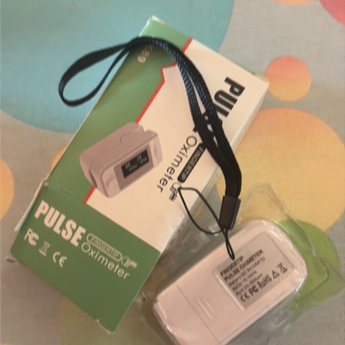 Pulse Oximeter Finger Device new, SpO2 and heart rate monitor