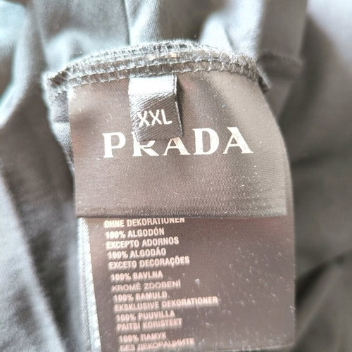 T-shirt Prada Milano Italy σαν καινούργιο, μαύρο, XXL