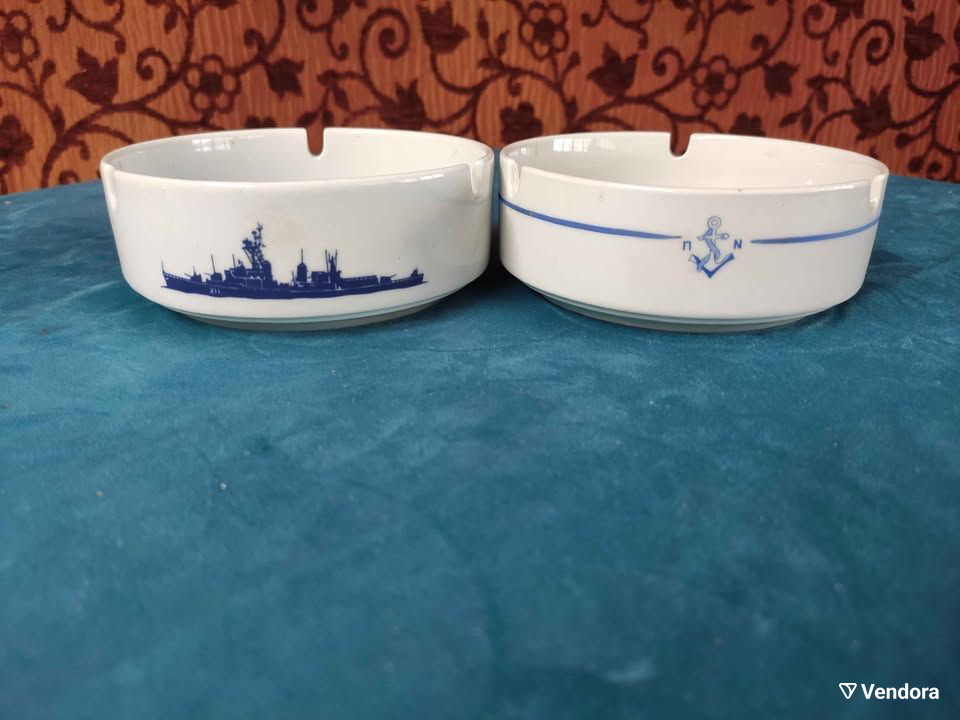 Τασάκια Ναυτική Εβδομάς σαν καινούργια, σετ 2 αναμνηστικά ΠΝ