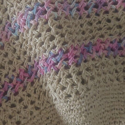 Woven shoulder tote bag like new, multicolor straw