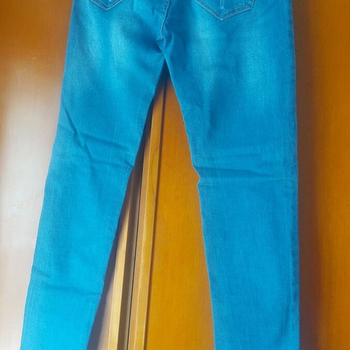 Jeans like new, elastic mid-rise, size M 38 10, blue