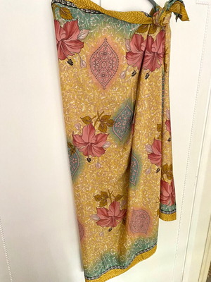 Hibiscus Silk Pareo Sea Pattern New, Brown Beige