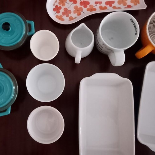 Porcelain kitchenware set with ovenproof cookware, cups and shot glasses