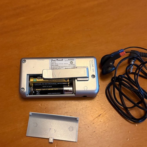 Day Break AV-R2004 Pocket Radio AM/FM used with headphones