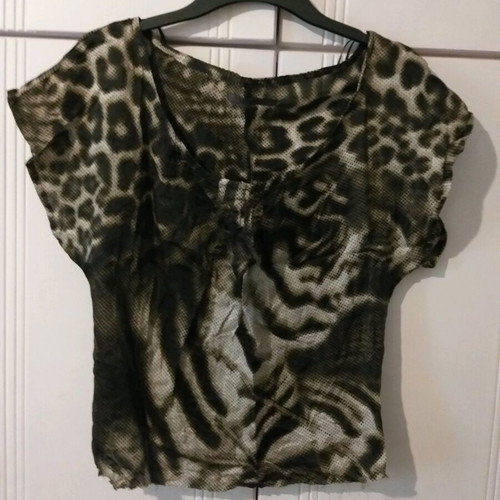 Animal print blouse Bershka with frayed hem, size S
