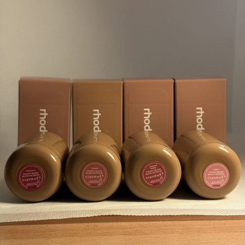 Rhode Pocket Blush new unused
