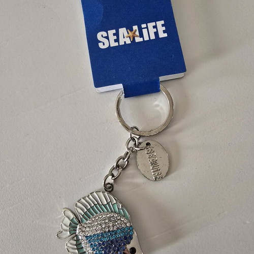 Keychain new with fish design and blue rhinestones