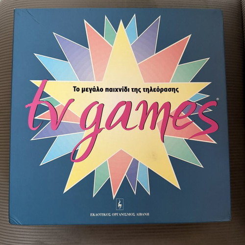 TV Games board game like new, big TV quiz game