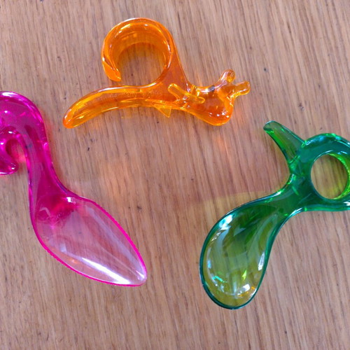 Koziol spoons for cleaning and eating citrus like new