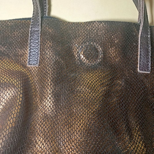 Tote bag shoulder bag made of snake faux leather like new, brown orange