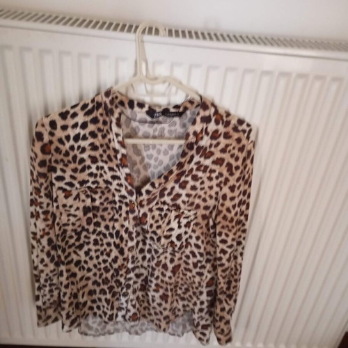 Zara Women's Shirt Medium Multicolor Like New