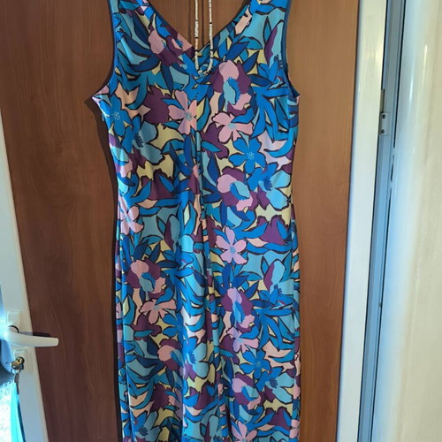 Dress with necklace gift, summer, size L, like new, blue