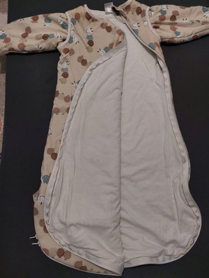 Sleeping bag 2.5 tog (65 - 80 cm) cotton like new with zipper and detachable sleeves