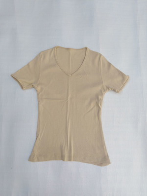 Beige T-shirt with Sleeve like new, size M