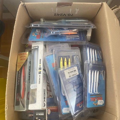 Fishing gear new, 2 boxes with various hooks and lures