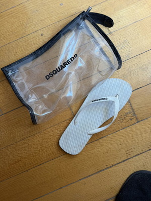 Dsquared2 flip flops size 43 white like new