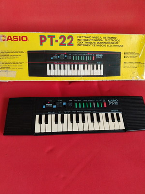 Casio PT-22 Mini Synthesizer vintage, σαν καινούργιο, με κουτί