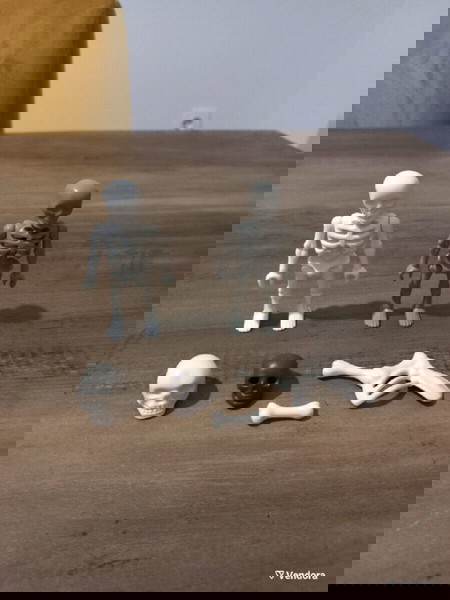Playmobil σκελετοί / Κρανία