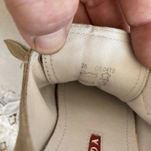 Prada children's suede sneakers used, size 26, beige