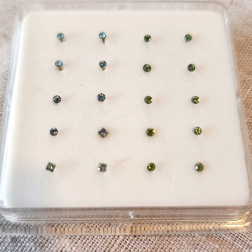Nose stud earrings new, pack of 20 with rhinestones