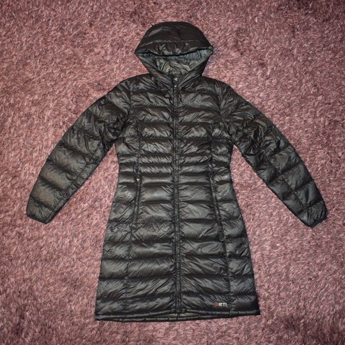 Yeti down light women jacket size XS used, black