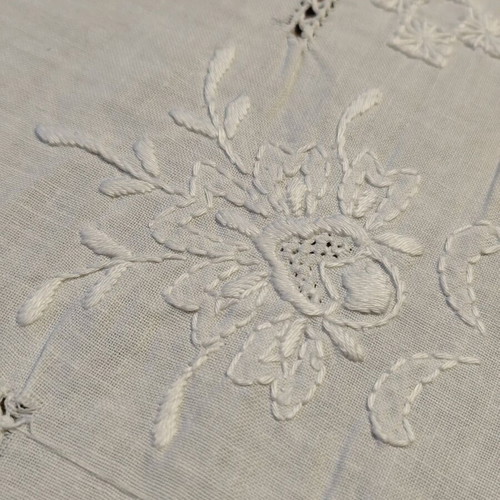 Handmade tablecloth like new 165x300