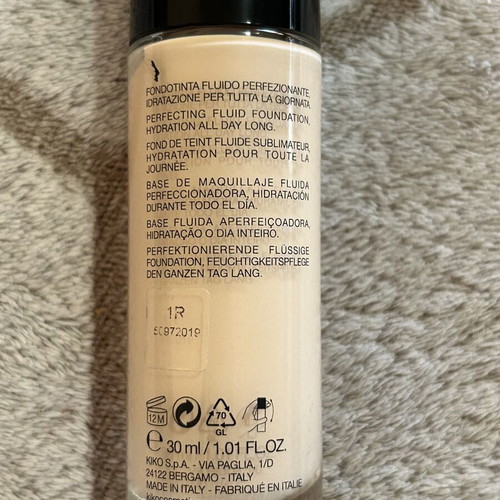 Kiko Authentic Moisture Foundation 1R σαν καινούργιο