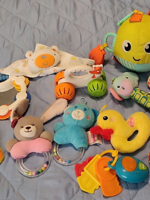 Baby toys used, pack