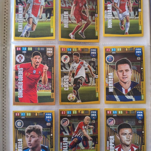 FIFA 365 2020 Adrenalyn XL gold cards set of 15 like new