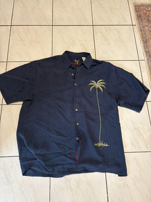 Wrangler short-sleeve shirt like new, beige and blue, size L