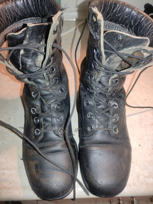 Women's military boots used, size 37, black leather