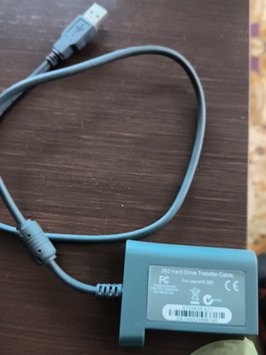 Xbox 360 hard drive transfer cable like new
