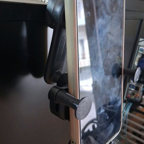 Car air vent phone holder like new with adjustable hook
