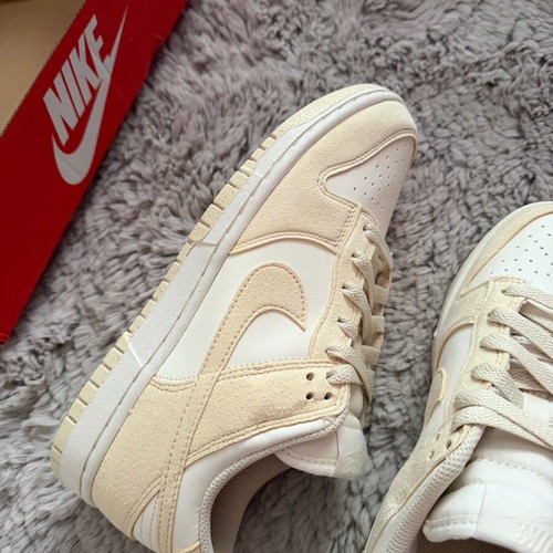 Nike Dunk Low new beige athletic shoes size 40.5