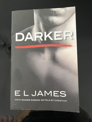 Βιβλίο Darker σαν καινούργιο, αγγλικά