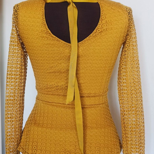 Camomilla blouse mustard lace, new, EU34